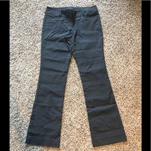 🚫SOLD🚫Limited Exact Stretch gray pinstriped